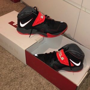 Nike Zoom Lebron soldier VII